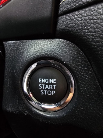 Toyota RAV 4 2022/ Silver LHD Petrol AT SUV Crossover 2WD view 16