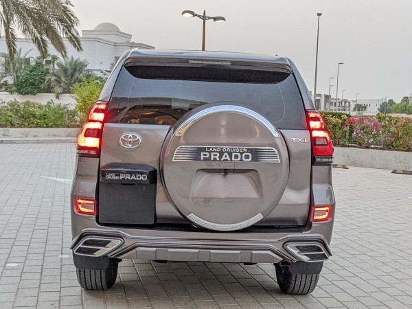 Toyota LAND CRUISER PRADO 2012  Grey LHD Petrol AT SUV 4WD view 5