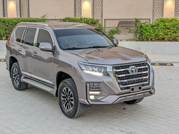 Toyota LAND CRUISER PRADO 2012  Grey LHD Petrol AT SUV 4WD view 8