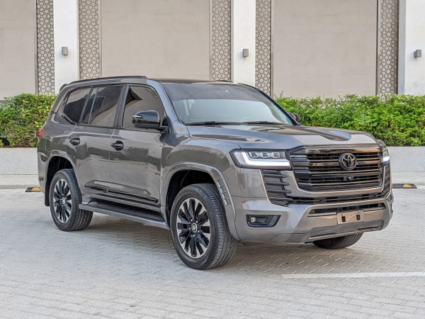 Toyota Land Cruiser 2013  Grey LHD Petrol AT SUV 4WD view 4