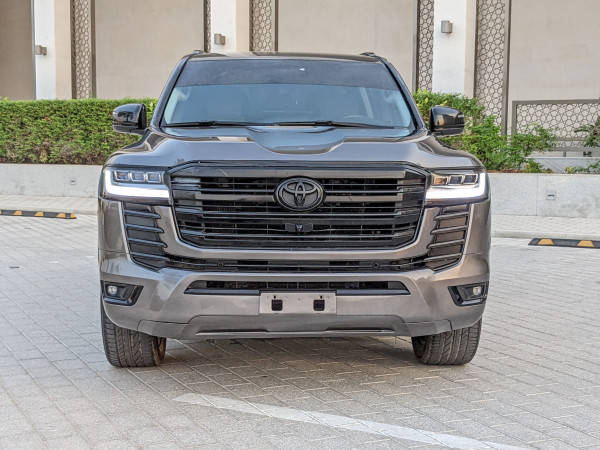 Toyota Land Cruiser 2013  Grey LHD Petrol AT SUV 4WD view 5