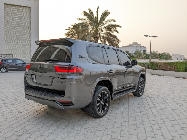 Toyota Land Cruiser 2013  Grey LHD Petrol AT SUV 4WD view 24