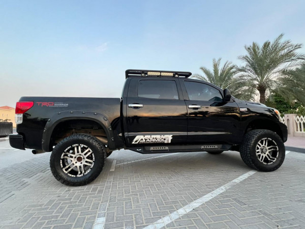 Toyota Tundra 2011/ Black LHD Petrol AT Pickup 4WD view 2