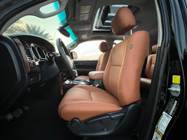 Toyota Tundra 2011/ Black LHD Petrol AT Pickup 4WD view 6