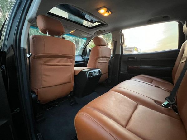 Toyota Tundra 2011/ Black LHD Petrol AT Pickup 4WD view 13