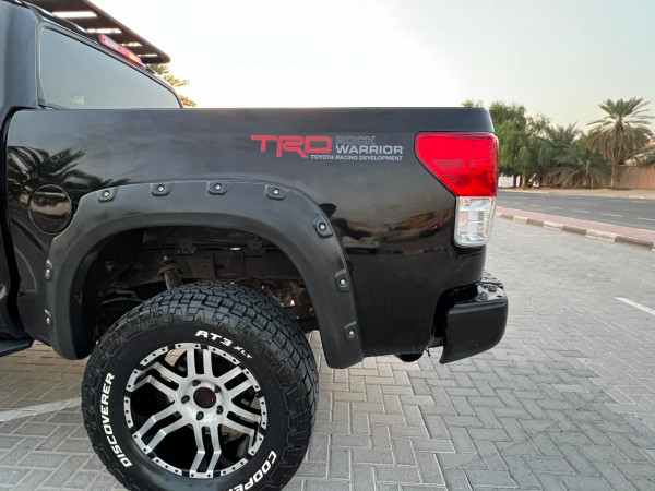 Toyota Tundra 2011/ Black LHD Petrol AT Pickup 4WD view 17