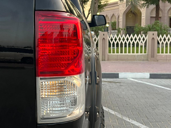 Toyota Tundra 2011/ Black LHD Petrol AT Pickup 4WD view 29