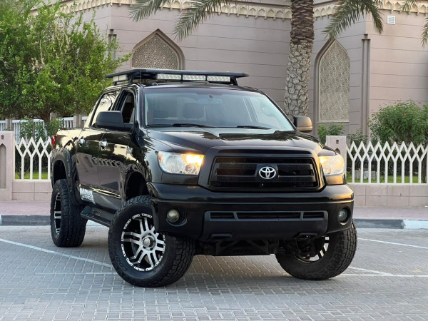 Toyota Tundra 2011/ Black LHD Petrol AT Pickup 4WD view 34