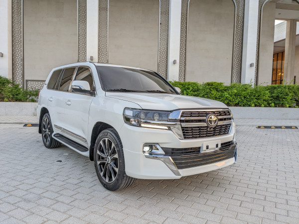 Toyota Land Cruiser 2014/ White LHD Petrol AT SUV 4WD view 17