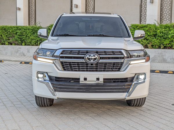 Toyota Land Cruiser 2014/ White LHD Petrol AT SUV 4WD view 19