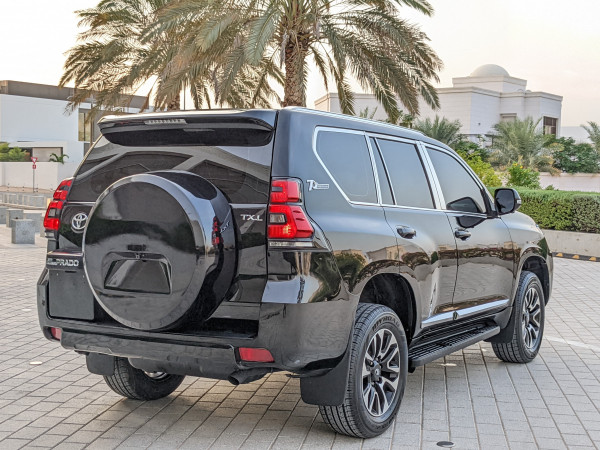 Toyota LAND CRUISER PRADO 2015  Black LHD Petrol AT SUV 4WD view 3