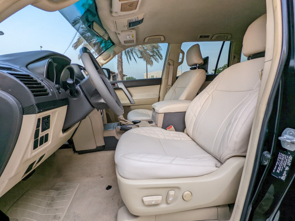 Toyota LAND CRUISER PRADO 2015  Black LHD Petrol AT SUV 4WD view 8