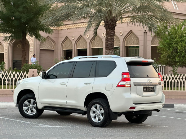 Toyota LAND CRUISER PRADO 2016/ White LHD Petrol AT SUV 4WD view 7