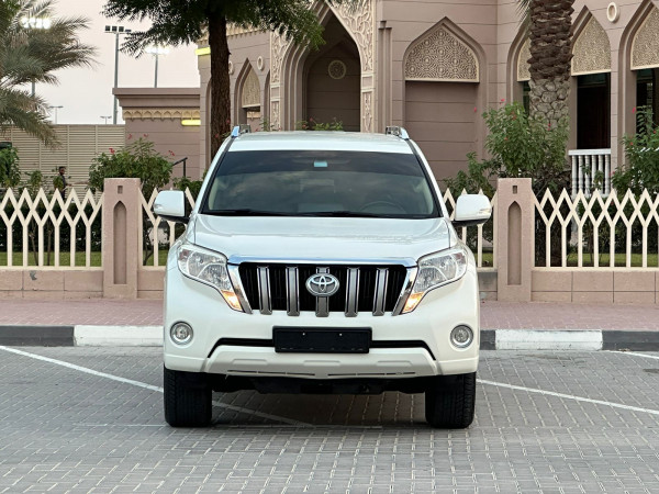 Toyota LAND CRUISER PRADO 2016/ White LHD Petrol AT SUV 4WD view 8