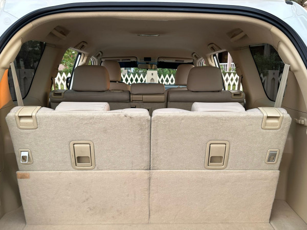 Toyota LAND CRUISER PRADO 2016/ White LHD Petrol AT SUV 4WD view 12