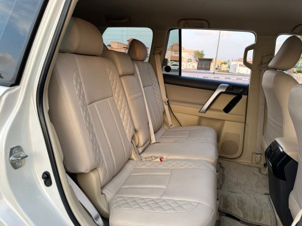 Toyota LAND CRUISER PRADO 2016/ White LHD Petrol AT SUV 4WD view 24