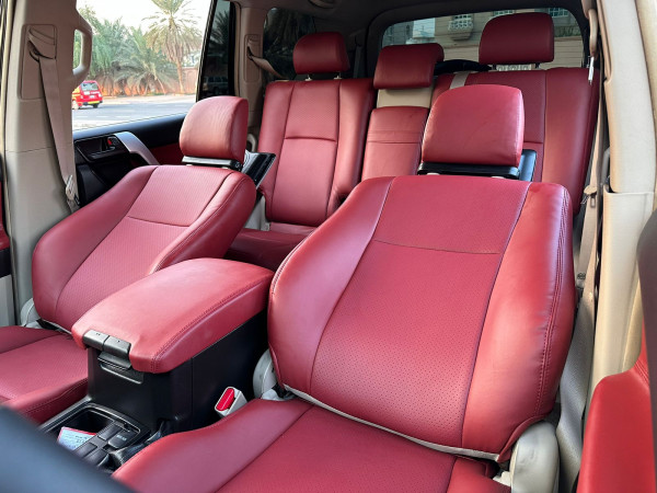 Toyota LAND CRUISER PRADO 2010  Green LHD Petrol AT SUV 4WD view 6