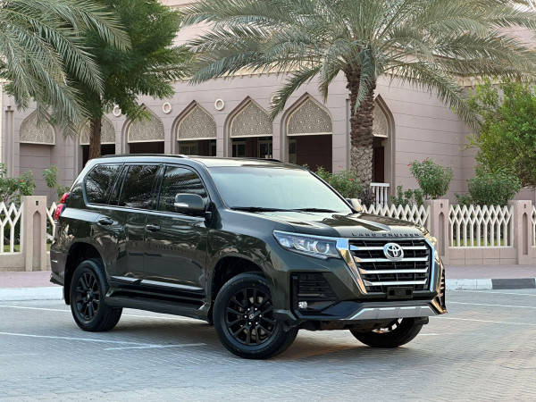 Toyota LAND CRUISER PRADO 2010  Green LHD Petrol AT SUV 4WD view 27