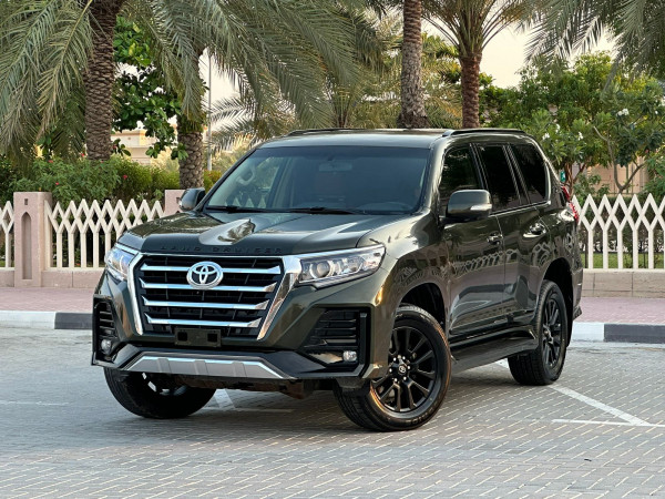 Toyota LAND CRUISER PRADO 2010  Green LHD Petrol AT SUV 4WD view 28