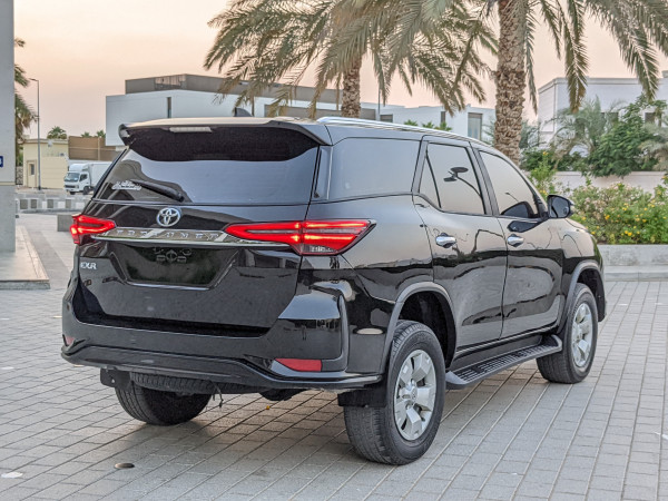 Toyota Fortuner 2016  Black LHD Petrol AT SUV 4WD view 3