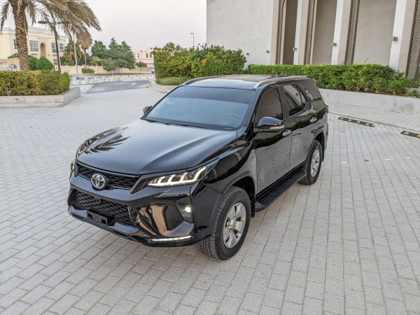 Toyota Fortuner 2016  Black LHD Petrol AT SUV 4WD view 18
