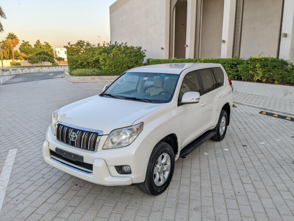 Toyota LAND CRUISER PRADO 2011  White LHD Petrol AT SUV 4WD view 2