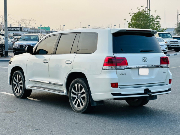 Toyota Land Cruiser 2008/ White LHD Petrol AT SUV 4WD view 28