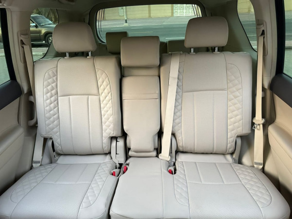 Toyota LAND CRUISER PRADO 2018/ Grey LHD Petrol AT SUV 4WD view 19