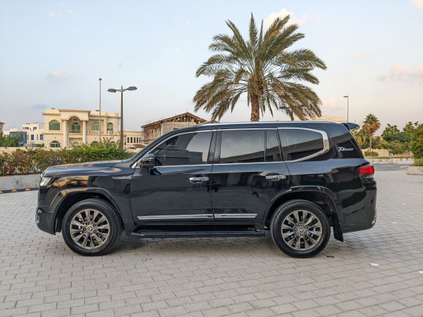Toyota Land Cruiser 2008  Black LHD Petrol AT SUV 4WD view 8