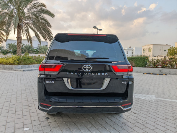 Toyota Land Cruiser 2008  Black LHD Petrol AT SUV 4WD view 12