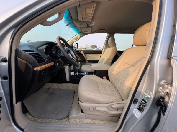 Toyota LAND CRUISER PRADO 2010  Silver LHD Petrol AT SUV 4WD view 2