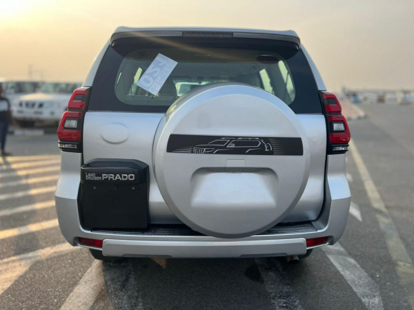 Toyota LAND CRUISER PRADO 2010  Silver LHD Petrol AT SUV 4WD view 12