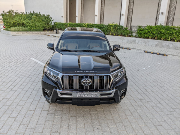 Toyota LAND CRUISER PRADO 2010  Black LHD Petrol AT SUV 4WD view 6