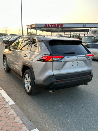 Toyota RAV 4 2020  Silver LHD Petrol AT SUV Crossover 2WD