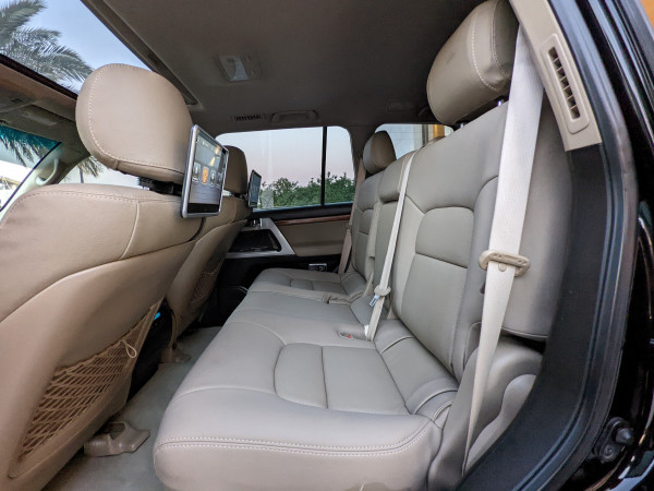 Toyota Land Cruiser 2010  Black LHD Petrol AT SUV 4WD view 9