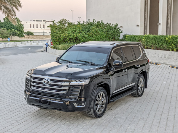 Toyota Land Cruiser 2010  Black LHD Petrol AT SUV 4WD view 12