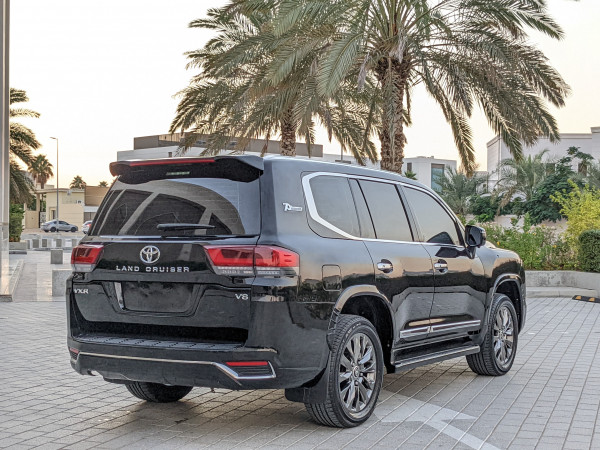 Toyota Land Cruiser 2010  Black LHD Petrol AT SUV 4WD view 20