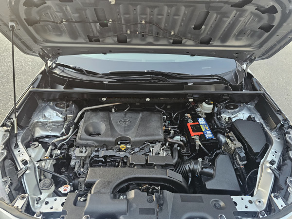 Toyota RAV 4 2020  Silver LHD Petrol AT SUV Crossover 4WD view 15
