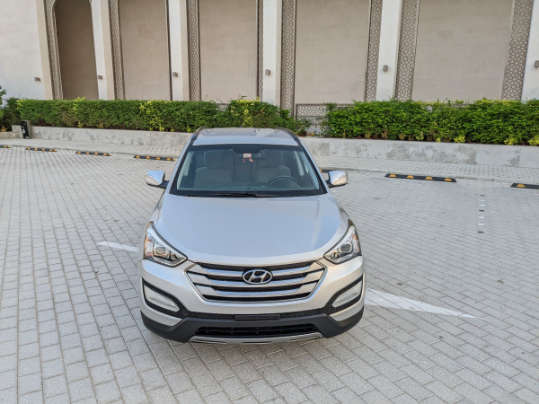 Hyundai Santa Fe 2013/ Silver LHD Petrol AT SUV 4WD view 10