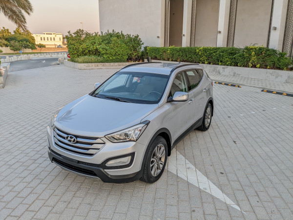 Hyundai Santa Fe 2013/ Silver LHD Petrol AT SUV 4WD view 11