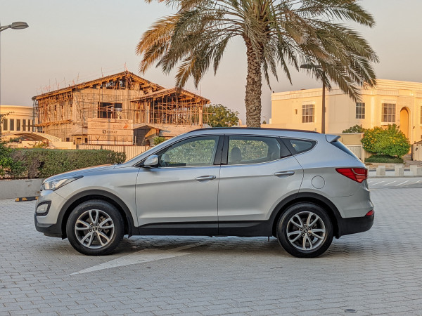 Hyundai Santa Fe 2013/ Silver LHD Petrol AT SUV 4WD view 12
