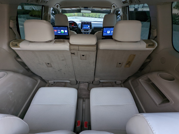 Toyota LAND CRUISER PRADO 2011/ White LHD Petrol AT SUV 4WD view 5