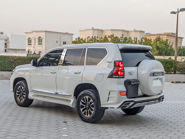 Toyota LAND CRUISER PRADO 2011/ White LHD Petrol AT SUV 4WD view 14