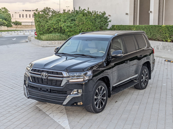 Toyota Land Cruiser 2016/ Black LHD Petrol AT SUV 4WD