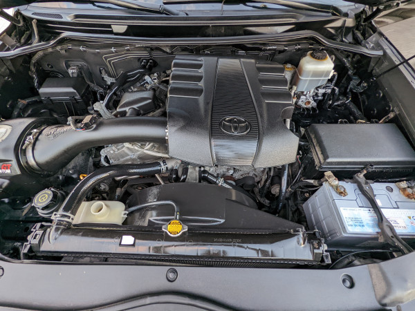 Toyota Land Cruiser 2016/ Black LHD Petrol AT SUV 4WD view 6