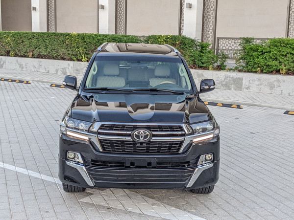 Toyota Land Cruiser 2016/ Black LHD Petrol AT SUV 4WD view 10