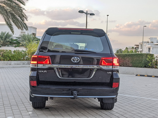 Toyota Land Cruiser 2016/ Black LHD Petrol AT SUV 4WD view 19