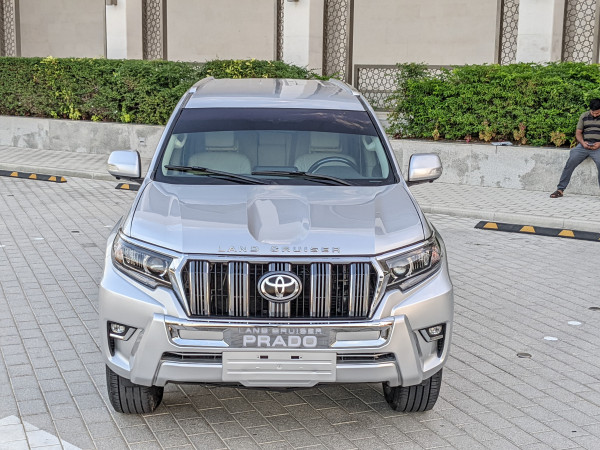 Toyota LAND CRUISER PRADO 2011  Silver LHD Petrol AT SUV 4WD