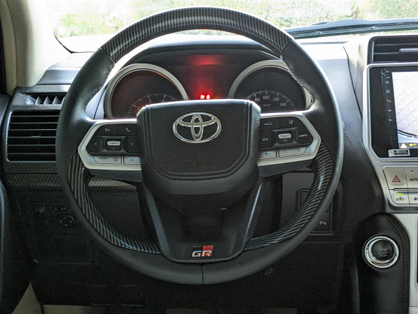 Toyota LAND CRUISER PRADO 2011  Silver LHD Petrol AT SUV 4WD view 2