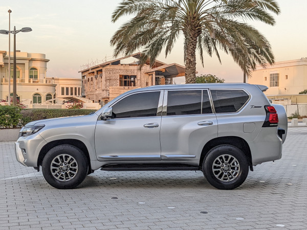 Toyota LAND CRUISER PRADO 2011  Silver LHD Petrol AT SUV 4WD view 13
